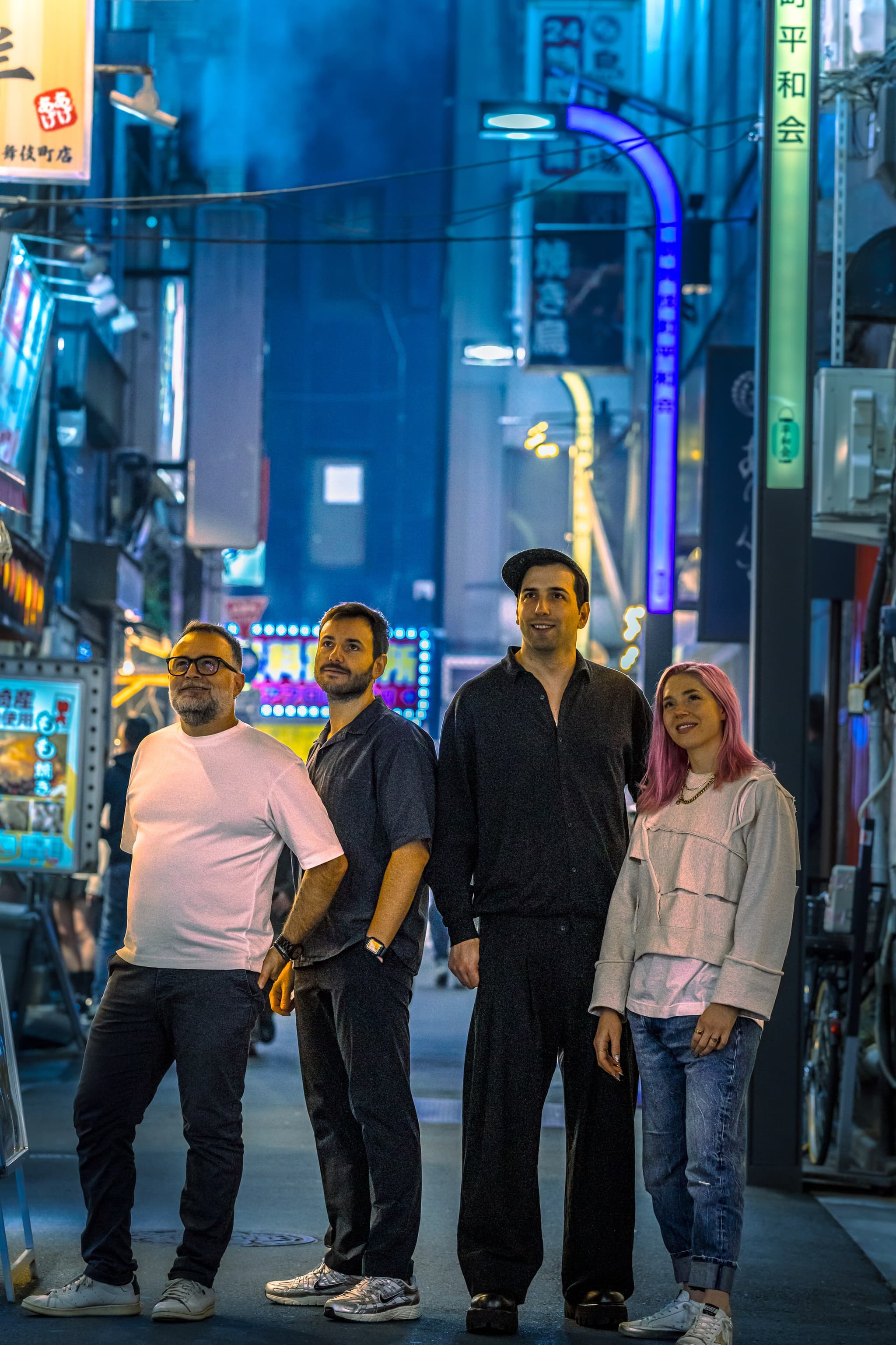 Vibeslist founders collaborating together